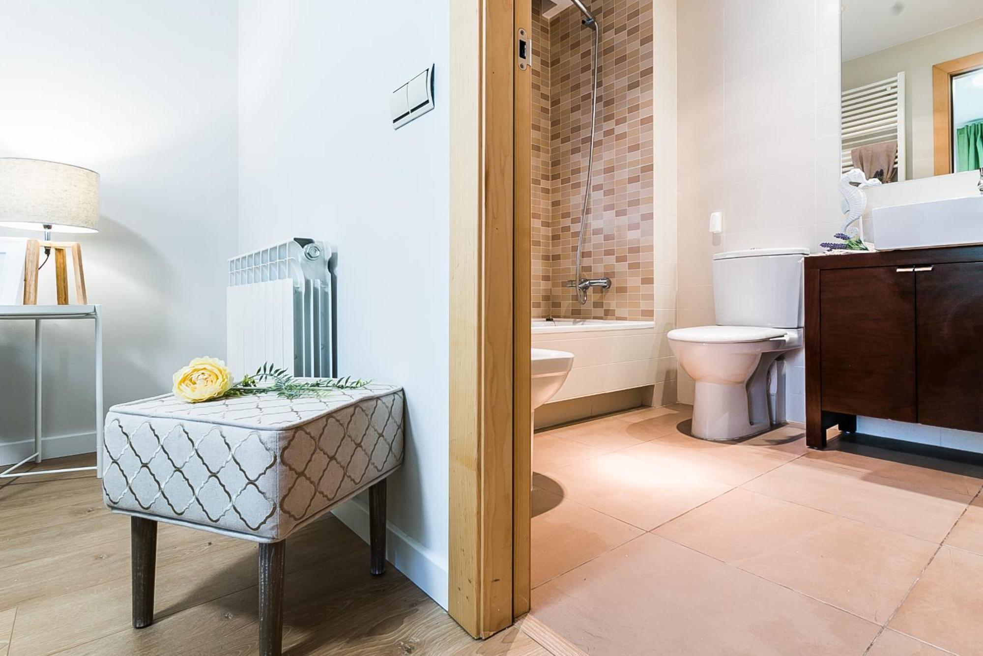 טראסה Top Family Apartment By Lofties מראה חיצוני תמונה
