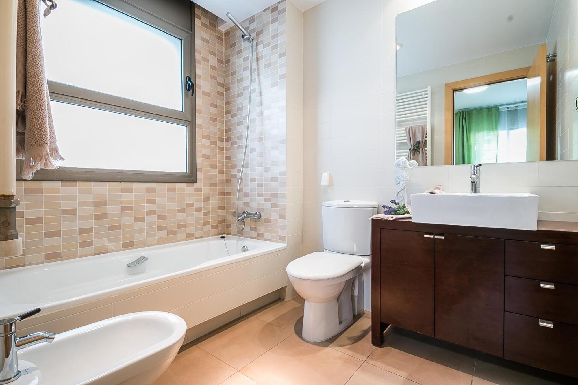 טראסה Top Family Apartment By Lofties מראה חיצוני תמונה