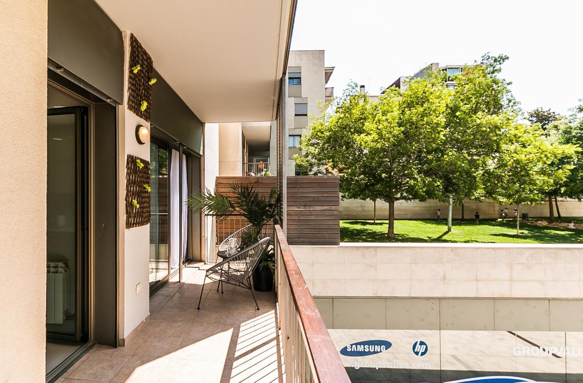 טראסה Top Family Apartment By Lofties מראה חיצוני תמונה